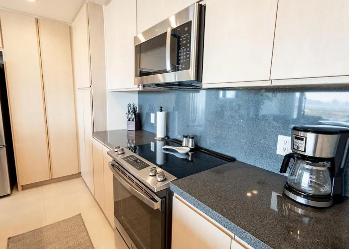 Real Apartment *